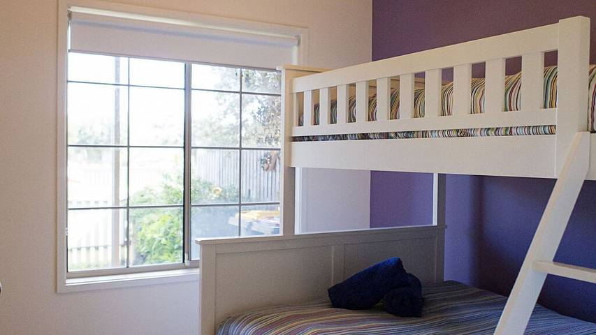 Cottage for 7 people, with terrace and garden in Great Ocean Road