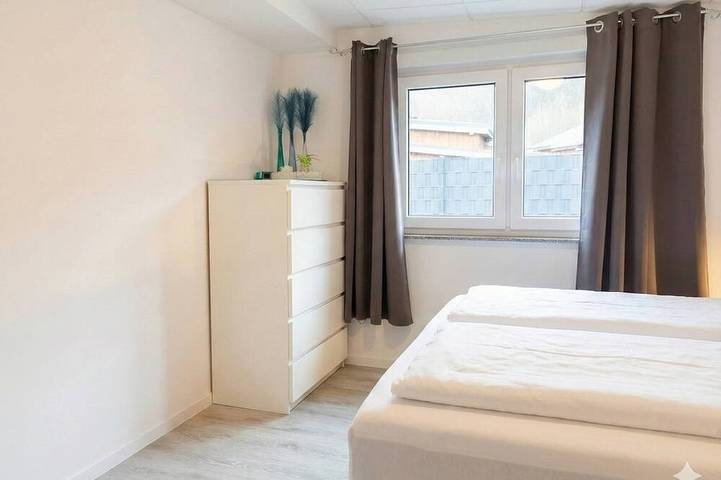 Ganze Wohnung, Waldsee Apartments - Sauna, Whirlpool & Balkon in Rieden (Eifel), Osteifel