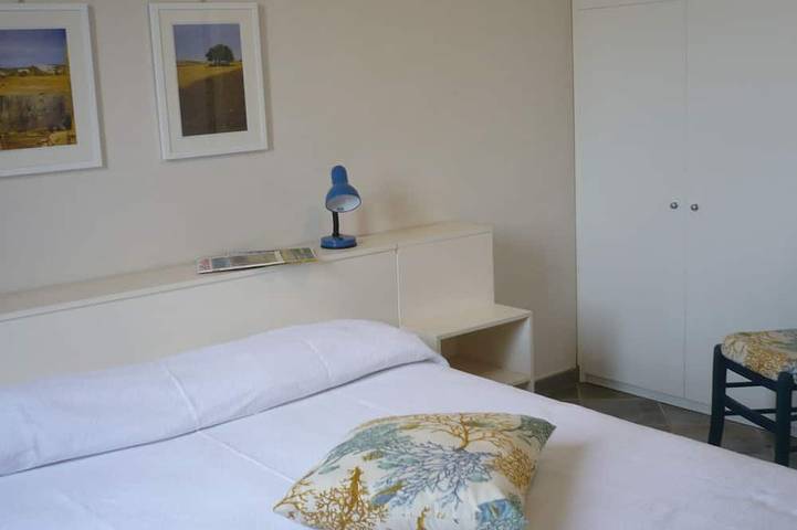 Location de vacances pour 6 personnes, avec terrasse et jardin à Sampieri - 3