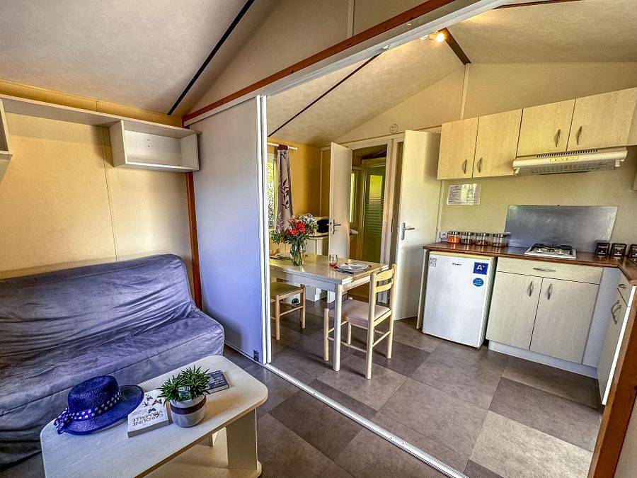 Camping Le Lagon Bleu - Mobilhome 2 personas - Casa móvil Bikini de 1 dormitorio con terraza in Notre-Dame-de-Monts, Vandea
