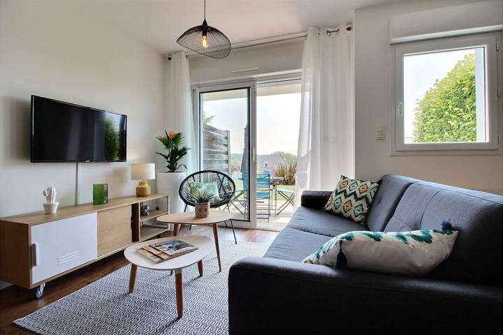 Gîte pour 4 personnes, avec jardin ainsi que piscine et terrasse à Pléneuf-Val-André - 3