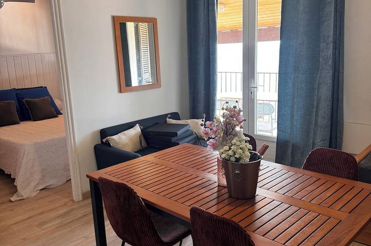 Apartamento entero, Apartamento con vista al mar. in Calcatoggio, Golfe de Sagone