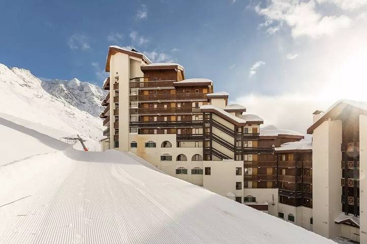 Gîte pour 7 personnes, avec terrasse ainsi que vue et piscine, animaux acceptés dans Belle Plagne - 2