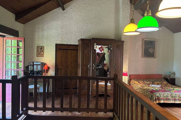Großartiges Moulin wieder hergestellt im schönen Grünraum, nahe Uzerche in Espartignac, Tulle und Umgebung