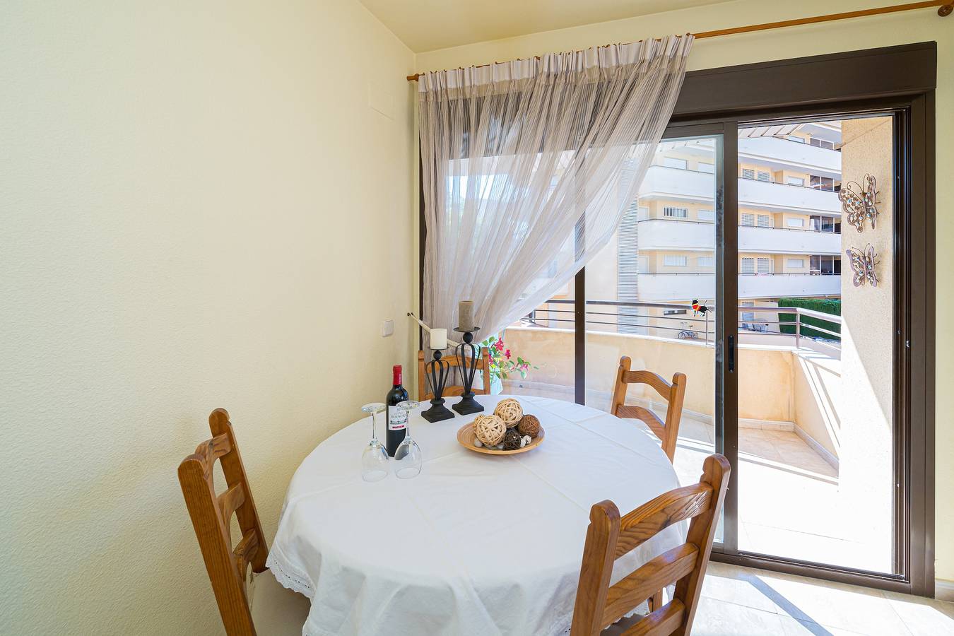 Entire apartment, Holiday Apartment 'Estrella 1L Spaniahome' with Pool, Private Terrace & Wi-Fi in L'Albir, Alfàs del Pi