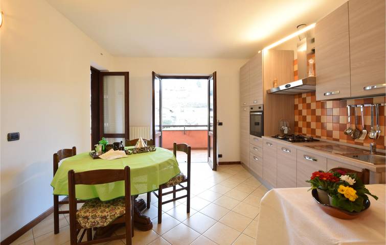 Appartamento intero, Elegante appartamento 2BR vicino al Lago d'Orta in Omegna, Lago d'Orta