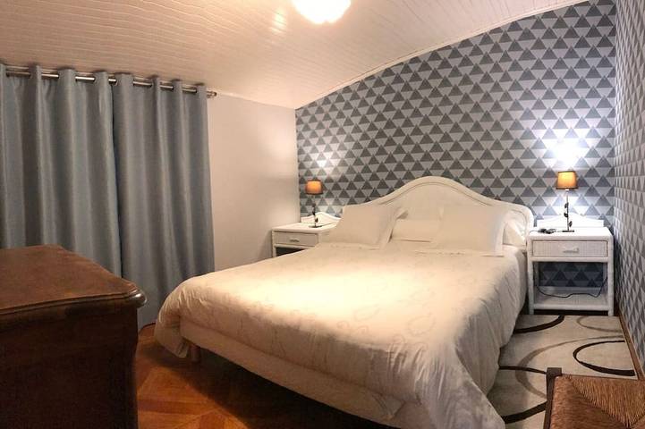 Gîte pour 13 personnes, avec jardin à Fumel - 3