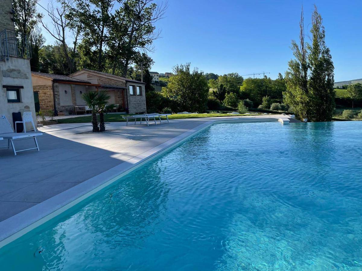 Appartamento intero, One-Bedroom Apartment in Cupramontana, Provincia di Ancona
