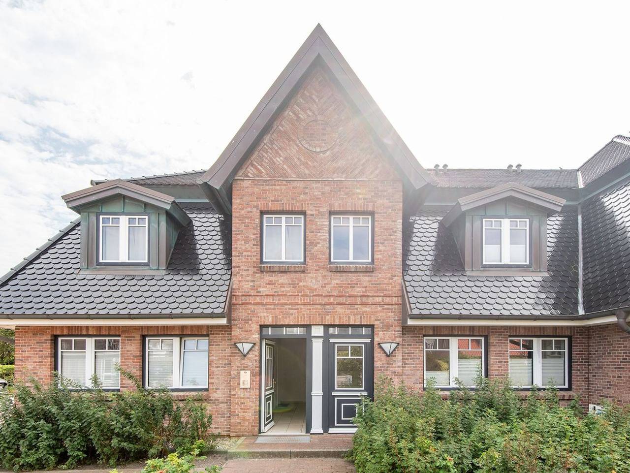 Ganze Ferienwohnung, Haus Nordmarkgarten - Modern. Strandnah. Südbalkon. in Westerland, Sylt (Gemeinde)