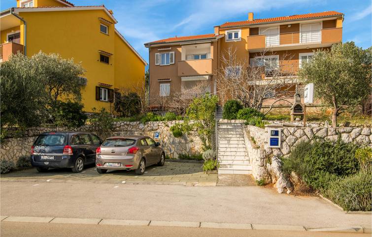 Ferienwohnung für 5 Personen, mit Terrasse und Garten - 1