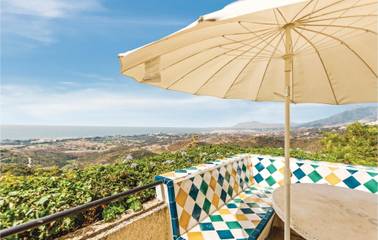Glamping for 8 People in Gaucín, Málaga Province, Photo 3
