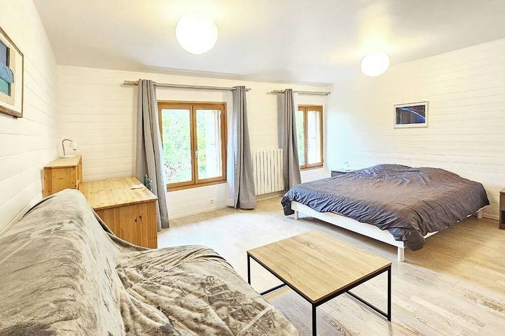 Location de vacances pour 8 personnes, avec jardin et terrasse, animaux acceptés dans Venise Verte - 2