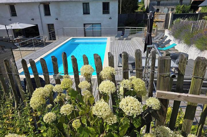 Maison de vacances pour 15 personnes, avec Jardin et Sauna à Bricqueville-sur-Mer
