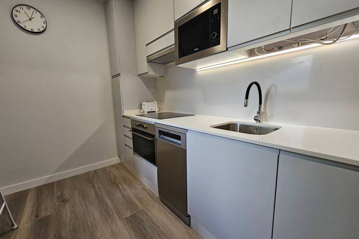 Apartamento entero, 1B105 Bonito apartamento en zona exclusiva in Gijón, Costa Verde