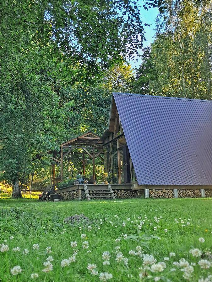Koka namiņš "Pasaka" in Vecumnieki, Semigalia