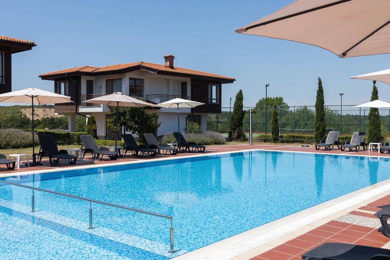 Three-Bedroom Villa in Lozenets, Zarewo