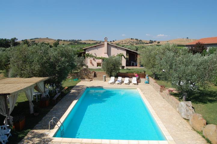 Boerderij appartement 'Agriturismo Il Gaggiolo 2' met gedeeld zwembad, Wi-Fi en airconditioning in Grosseto, Provincie Grosseto