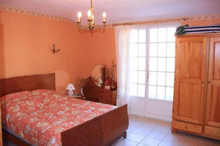 Location de vacances pour 10 personnes, avec terrasse et jardin, animaux acceptés à Naujac-sur-Mer - 4