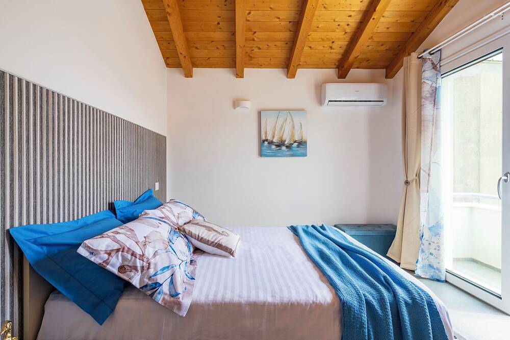 Casa Indipendente a due Passi dal Centro Storico con Ampie Verande e Cortile in Tortolì, Ogliastra Provinz
