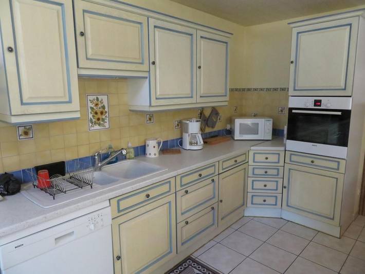 Apartamento entero, Apartamento 'Au Bonheur Suspendu' con terraza privada, Wi-Fi y aire acondicionado in Pont-en-Royans, Parc naturel régional du Vercors
