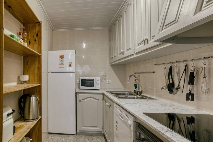 Chalet 'Casa Adosada' con terraza, jardín y Wi-Fi in Begur, Costa Brava