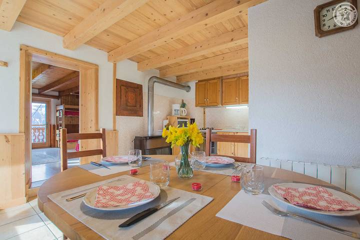 Gîte pour 4 personnes, avec terrasse à Ugine - 3