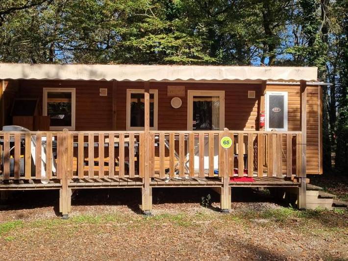 Camping La Garenne - Mobilheim 6 personen - 07 Résidence La Garenne, 32m2, 3Zimmer, Klimaanlage + überdachte Terrasse + Tv + Geschirrspüler 1/6 Pers. in Peyrignac, Périgord Noir