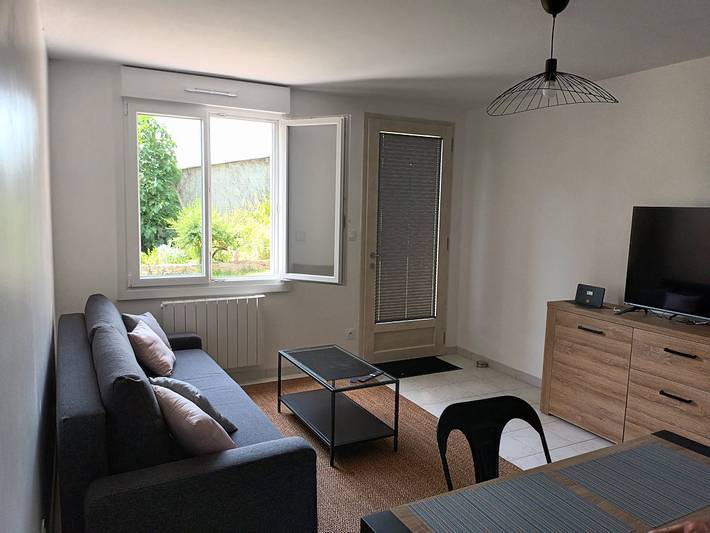 Gîte pour 2 personnes, avec jardin à Le Val-Saint-Père