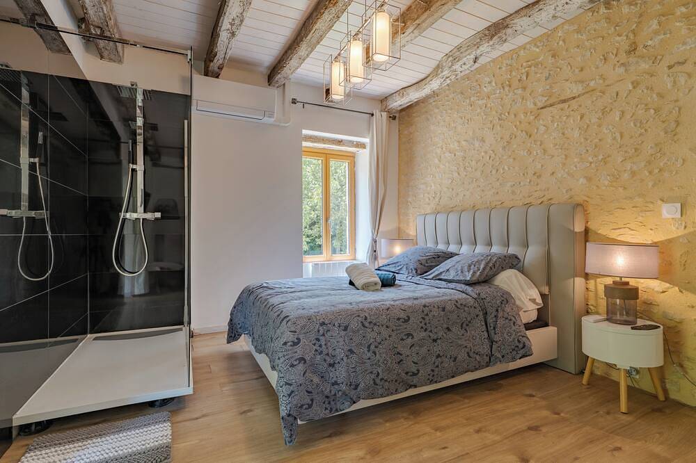 Beautiful typical French Manor with private swimming pool in Anglars-Nozac, Quercy