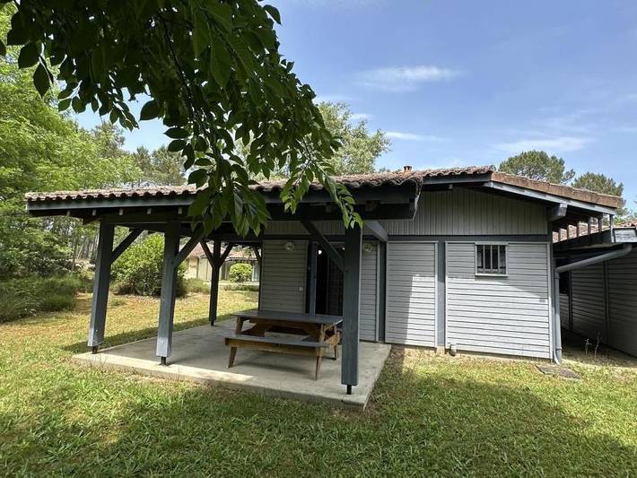 Gîte pour 4 personnes, avec jardin, animaux acceptés à Brocas