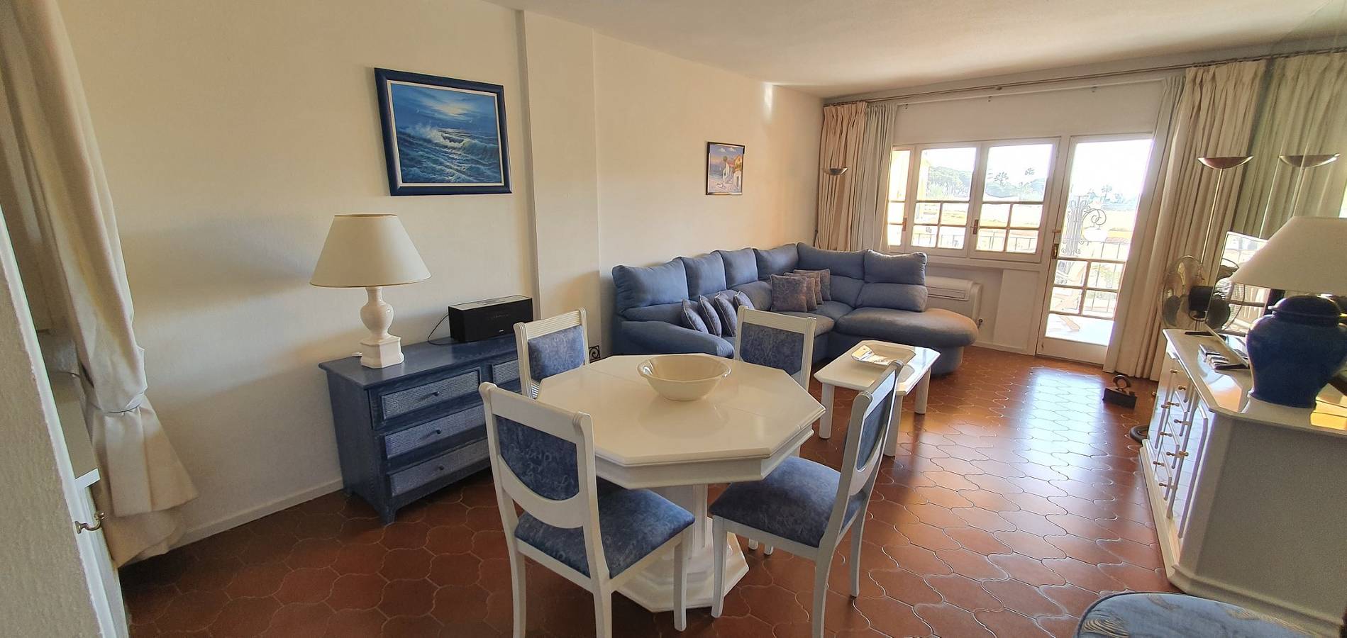 Geheel appartement, Cabopino in Playa Cabopino, Marbella