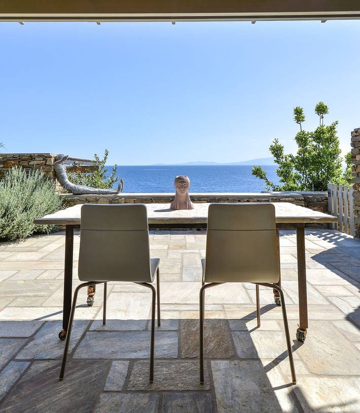 Villa pour 4 personnes, avec terrasse ainsi que vue sur l’océan et piscine