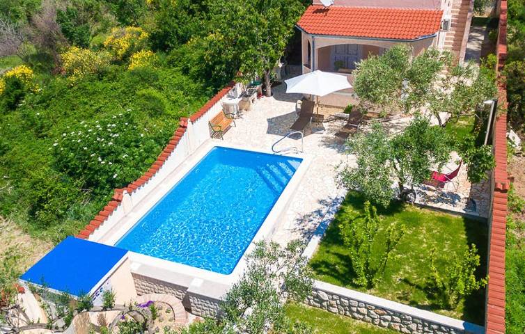 Villa für 6 Personen auf Rab