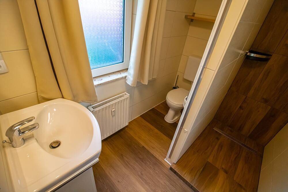 Ganze Wohnung, Reiterhaus - Ferienhof Am Birkensee 55125 in Detern, Nordseeküste