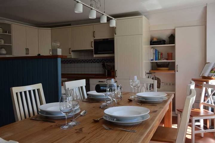 Ferienwohnung für 6 Personen, mit Garten und Ausblick in Nebel - 2