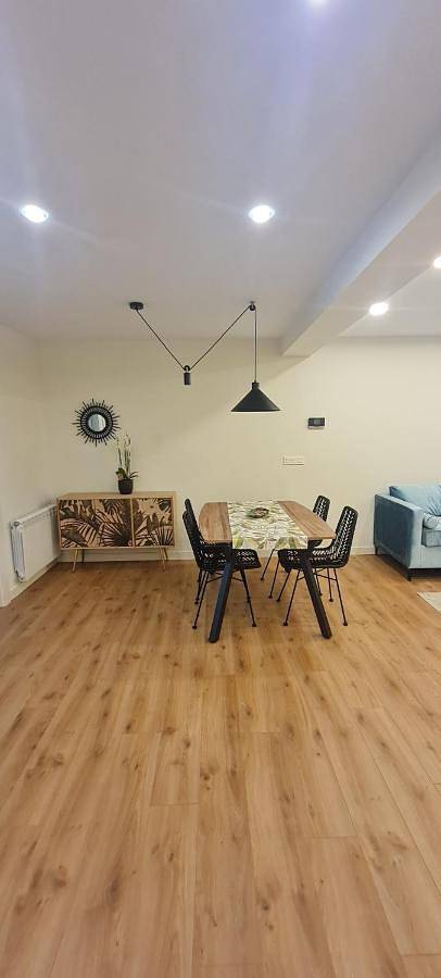 Apartamento entero, Two-Bedroom Apartment in Burgos, Provincia de Burgos
