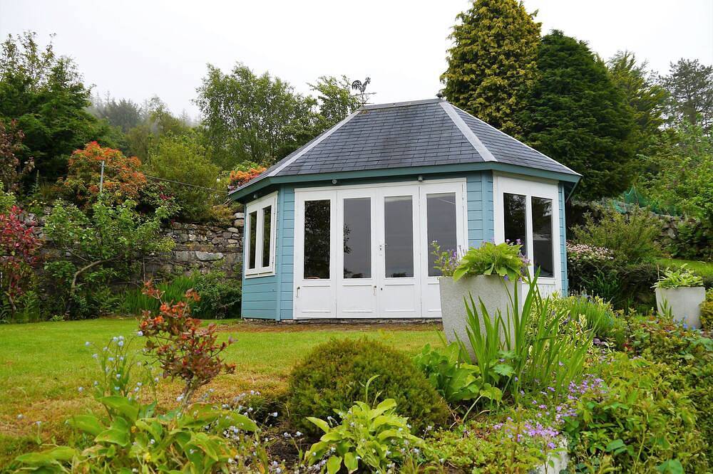 Phoenix Cottage -  a house that sleeps 8 guests  in 3 bedrooms in Kippford, Dumfries and Galloway