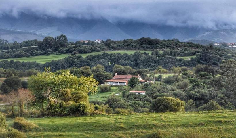 Location de vacances pour 8 personnes, avec jardin et vue à San Vicente de la Barquera - 4