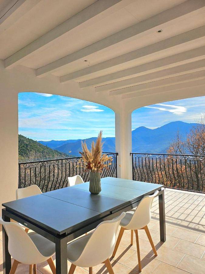 Appartement de vacances pour 6 personnes, avec vue et terrasse