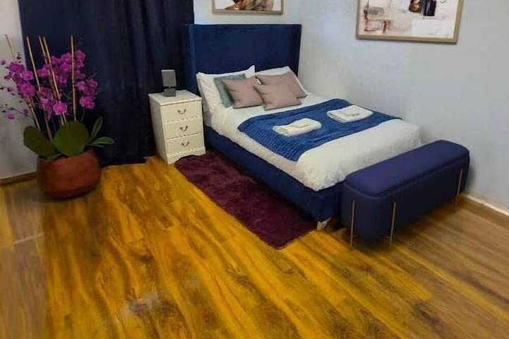 Large3Br House Sleeps 7 | Parking x4|Garden|St Annes,Bristol in Bristol, Südwestengland