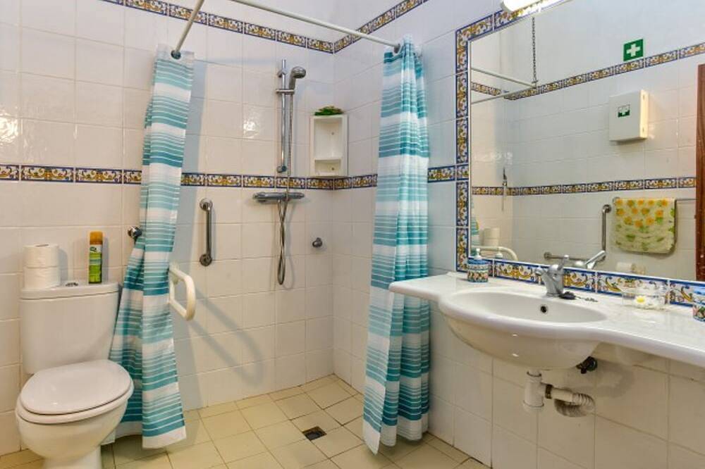 Girassol Apartment in Quinta Velha by Lovelystay in Mexilhoeira Grande, Faro Distrikt