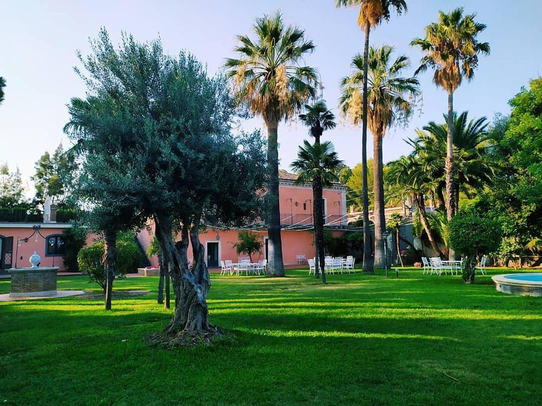 Orlando, quadrupla con bagno privato in Mascalucia, Catania e dintorni