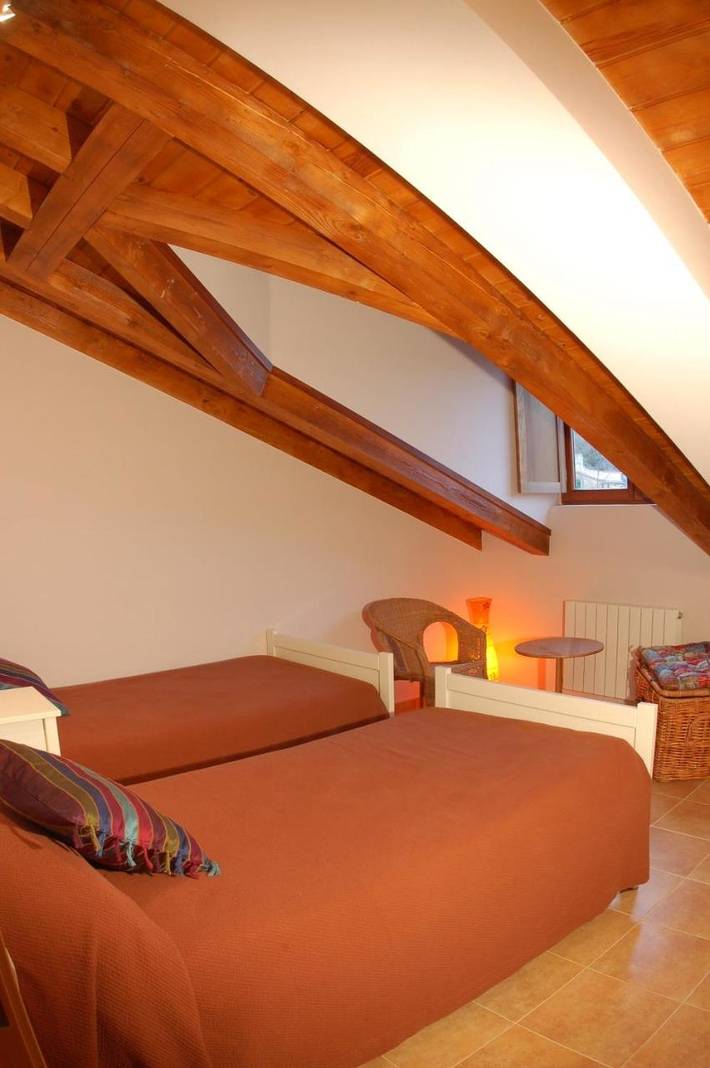 Casa rural para 9 personas, con jardín y balcón en La Bureba - 3