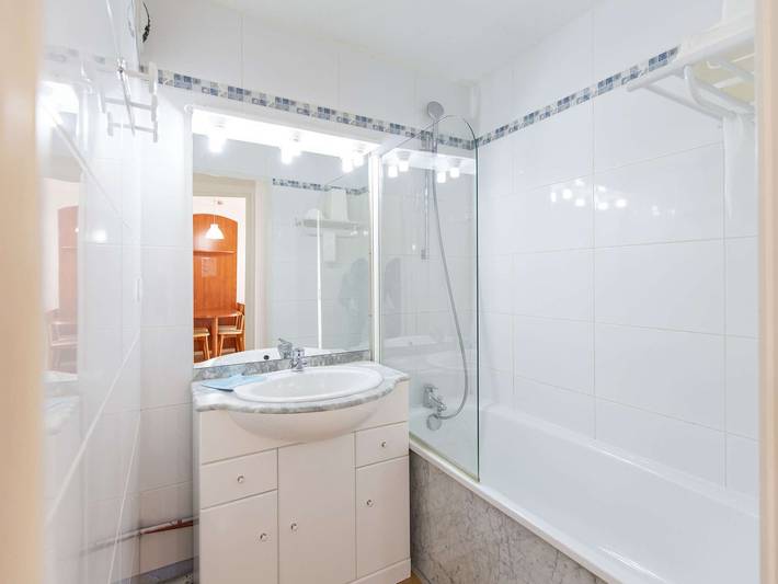 Gîte pour 4 personnes, avec piscine et balcon dans La Mongie - 3