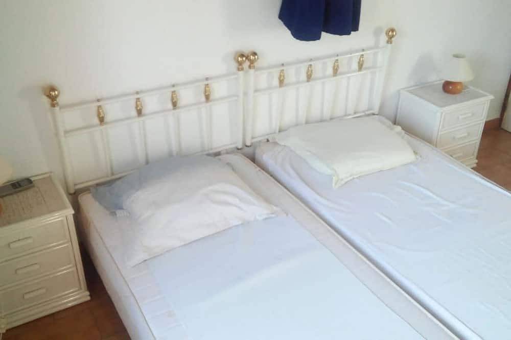 Magnífica villa provenzal ubicada a 30 minutos del mar y 1,5 h Saint Tropez in Le Muy, Region de Draguignan