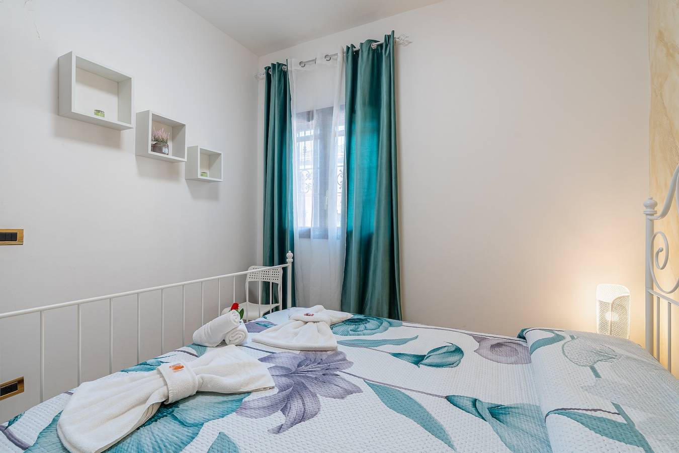 Chambre 'Wanderlust De Voyage Economy' avec Wi-Fi et climatisation in Catane, Province de Catania