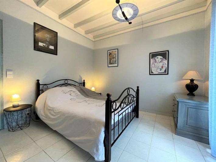 Location de vacances pour 2 personnes, avec terrasse, animaux acceptés à Laroin - 4