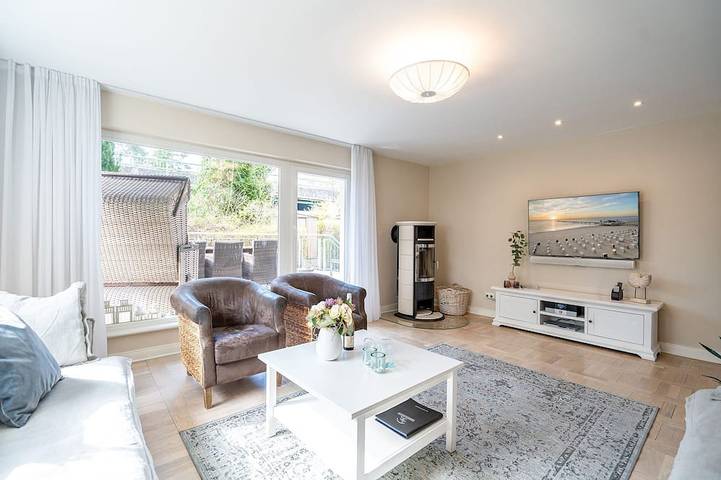 Ferienhaus für 8 Personen, mit Garten und Balkon sowie Sauna