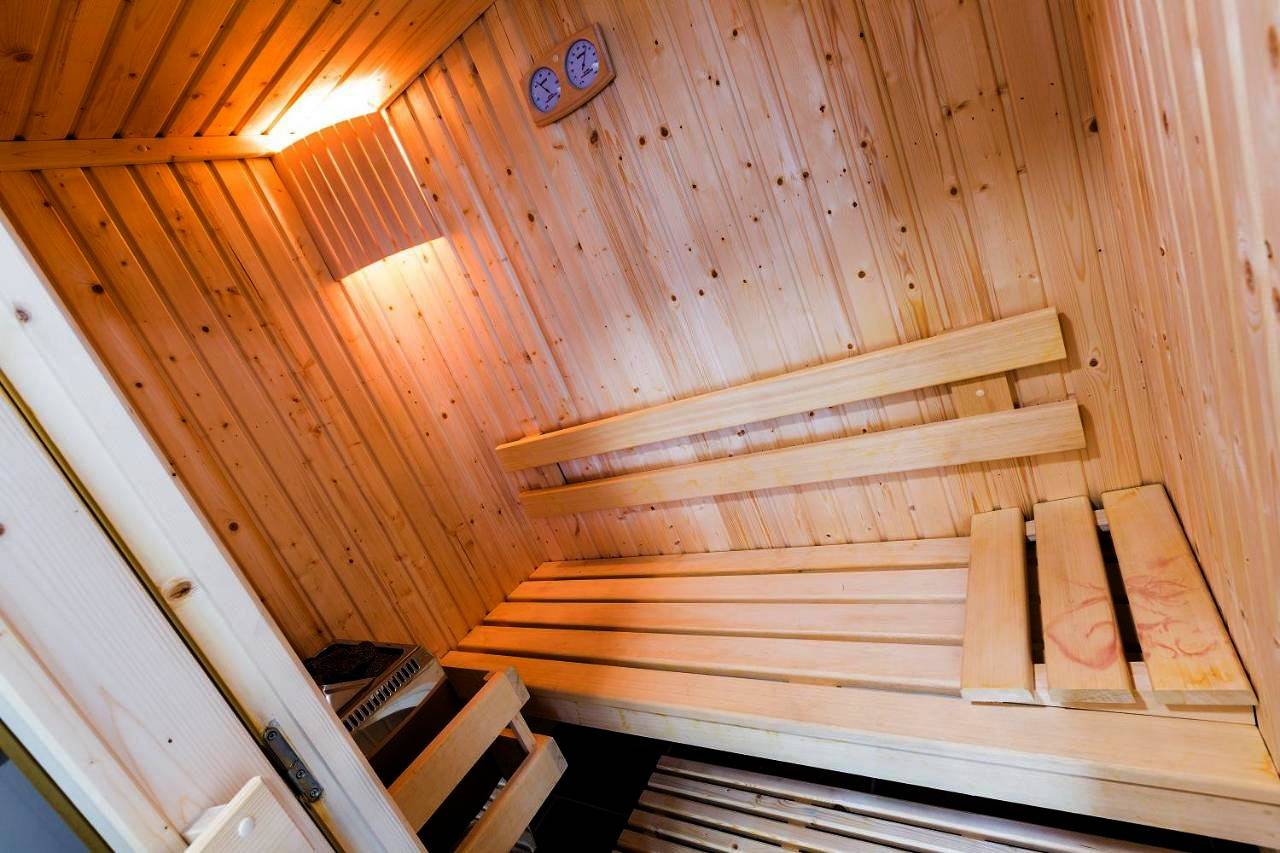 Le Parc Des Fees Hôtel Retaurant & Spa in La Bourboule, Parc naturel régional des Volcans d'Auvergne