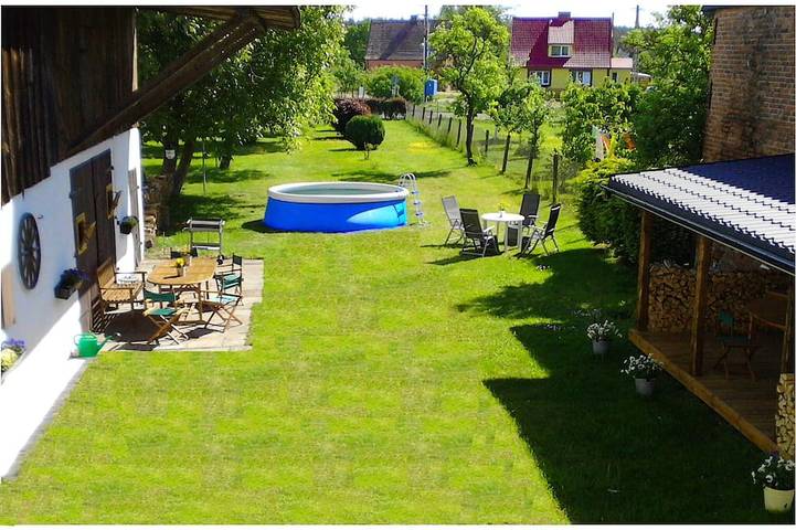 Ferienwohnung für 4 Personen, mit Garten und Pool